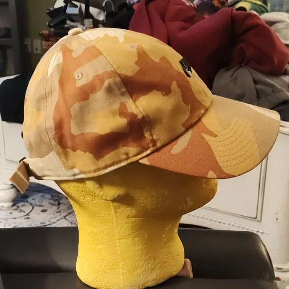 Rare Nike Heritage 86 Camo Hat Brown,Tan, Yellow Camo - Picture 3 of 7